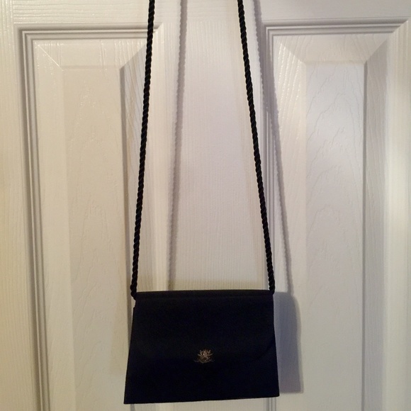 Purse - Picture 2 of 4